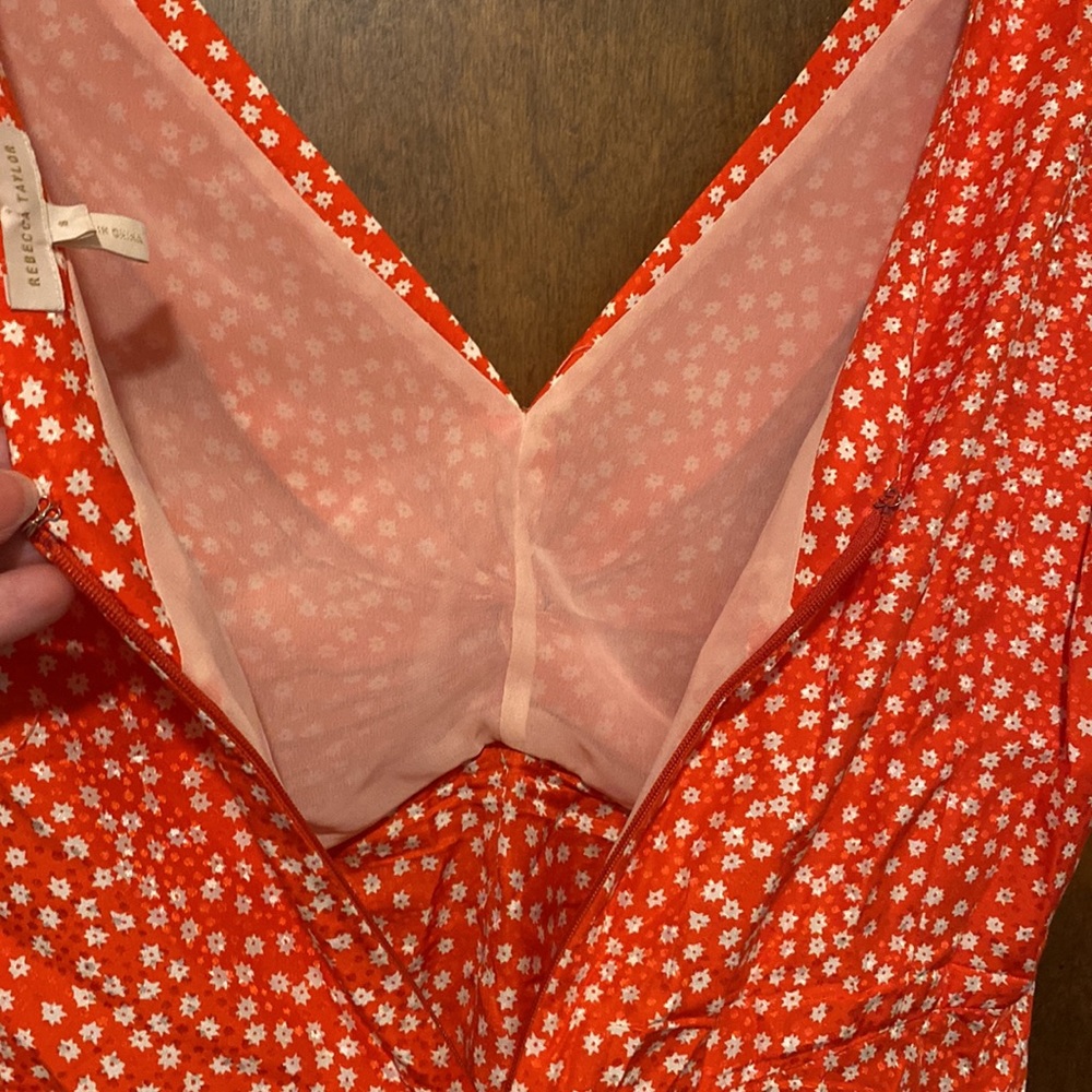REBECCA TAYLOR silk blend sleeveless top. Back zipper. Peplum hem. Size US 8. - Picture 8 of 10